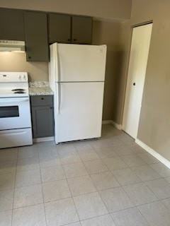6 W Perry St #6 - Photo 2 of 11