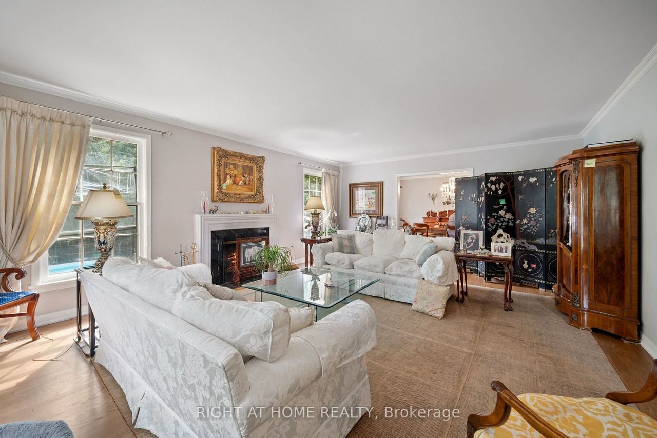 1 Toba Drive - Photo 3 of 18