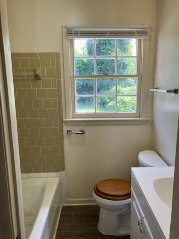314 E 5th St #314 - Photo 7 of 9