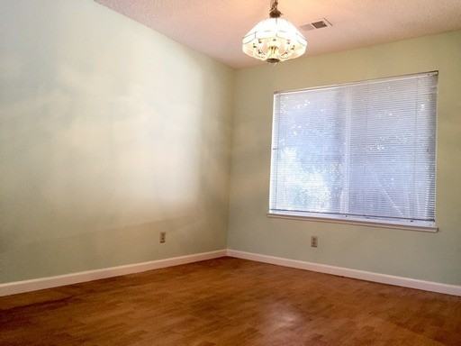 1587 Clampett Way - Photo 3 of 16