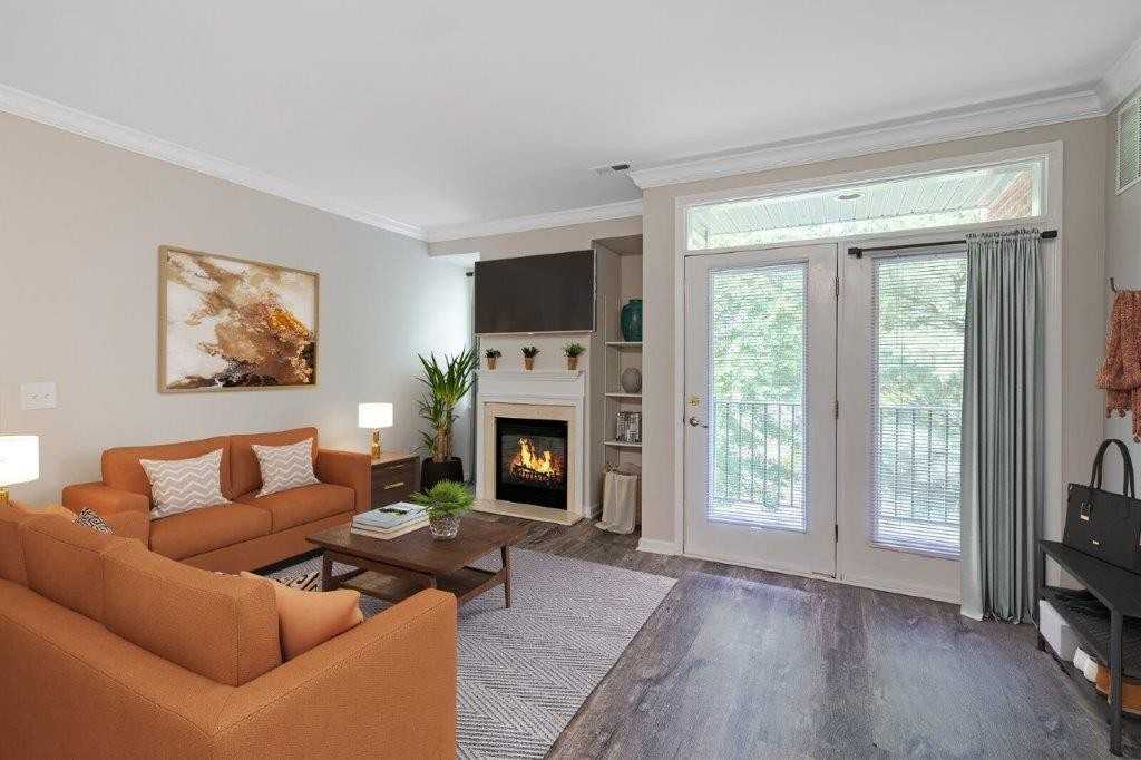 Bishops View Apartments and Townhomes - Photo 5 of 28