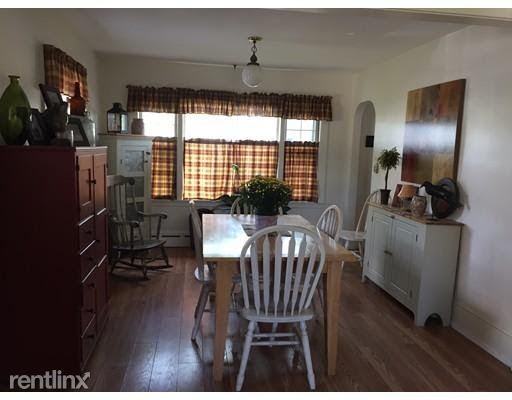 11 Pickering Ave - Photo 2 of 7