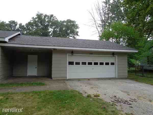 940 Bob Ave - Photo 2 of 13