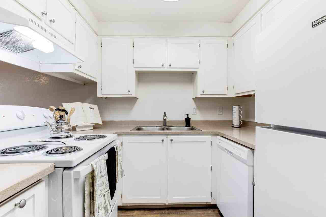 East Park Place Apartments - Photo 7 of 15