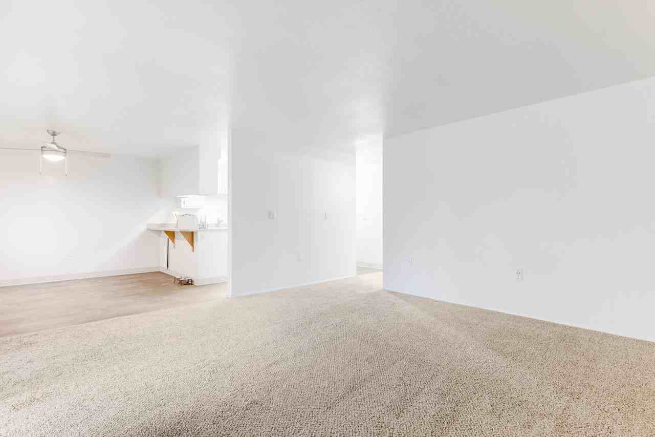 East Park Place Apartments - Photo 5 of 15