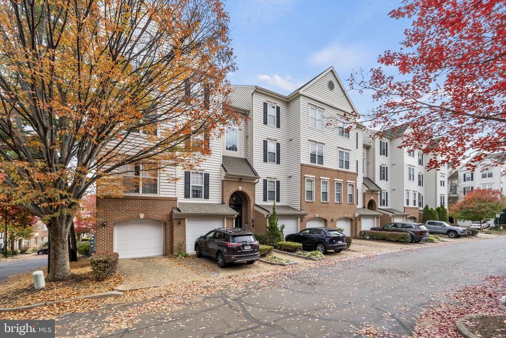 4669 Lawton Way ##103 - Photo 2 of 25