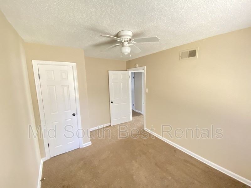 3275 Aden St - Photo 4 of 9