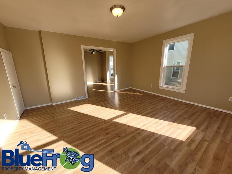 706 Elmore St - Photo 3 of 6
