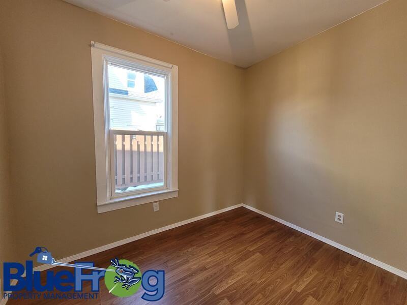 706 Elmore St - Photo 5 of 6