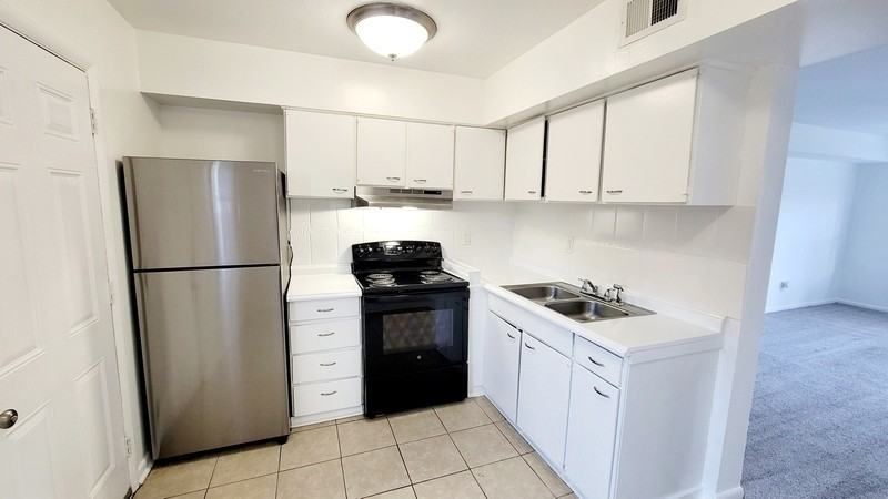 2653 Wayside Dr - Photo 5 of 18