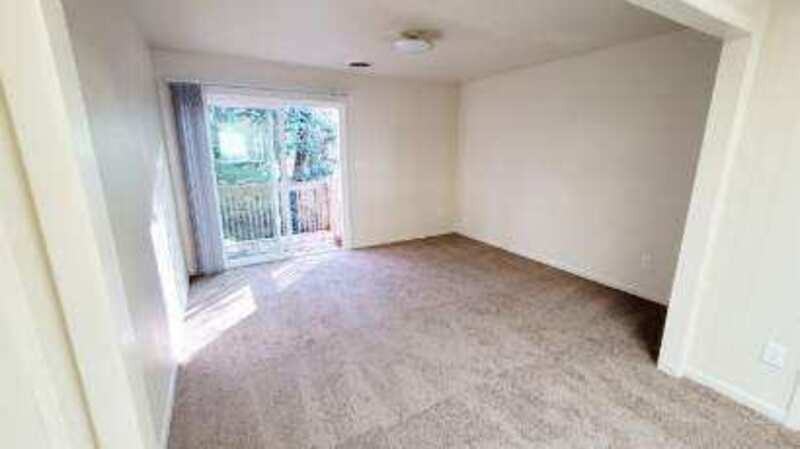 3949 Keswick Ct - Photo 5 of 22