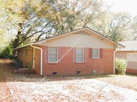 2476B Maple St #B - Photo 1 of 1