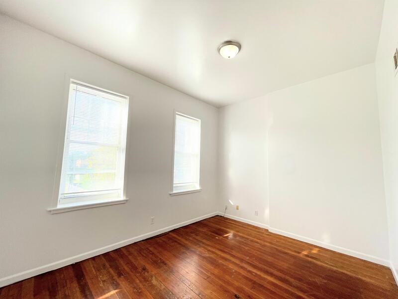 2745 Pestalozzi St #2W - Photo 6 of 10