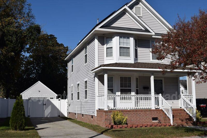 831 Marshall Ave - Photo 2 of 47