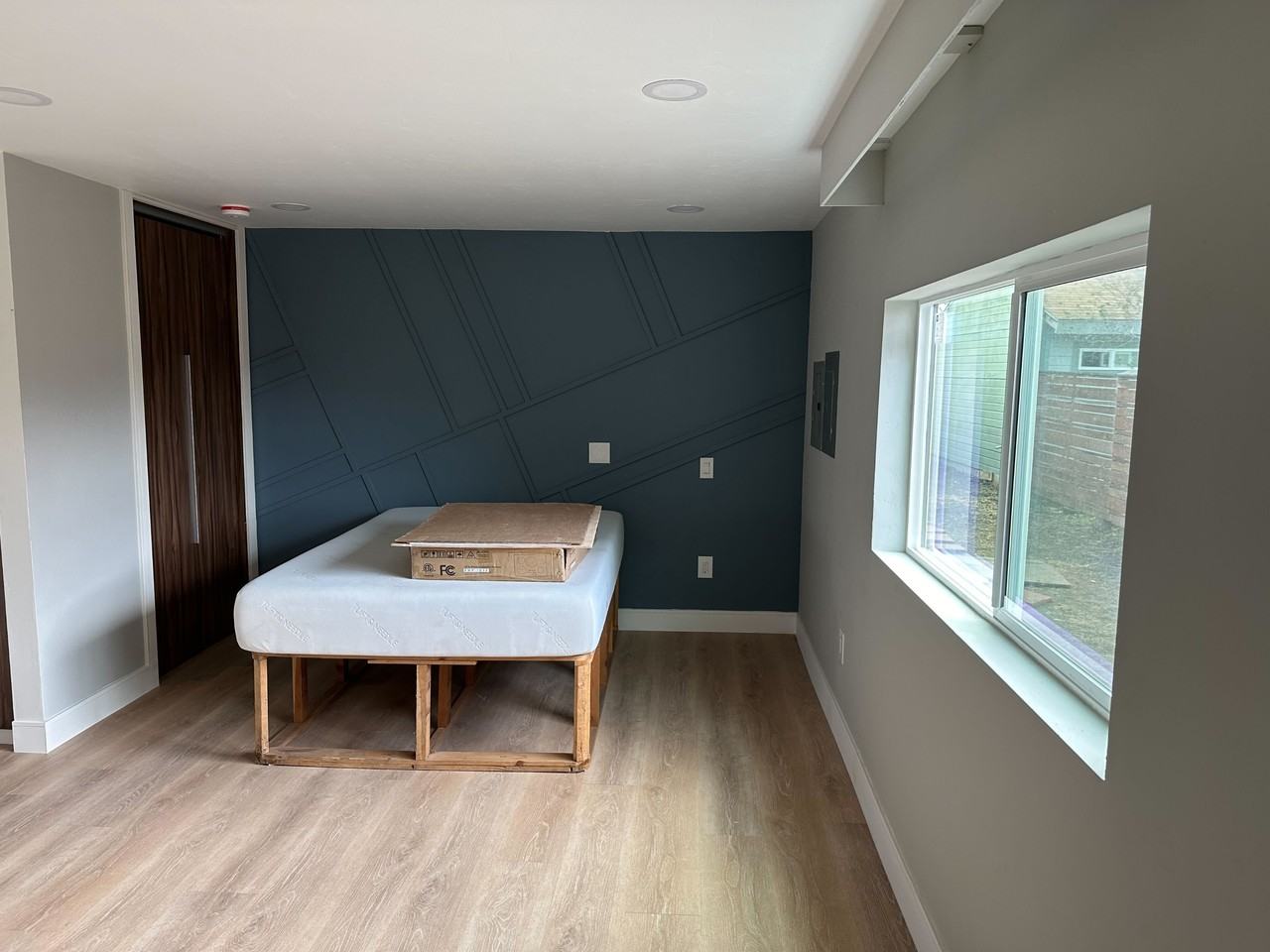 2214 31st St #2216 - Photo 2 of 14