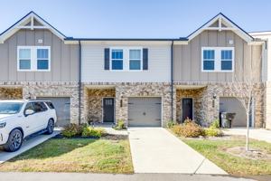 featured image of 725 Prairie View Dr #1