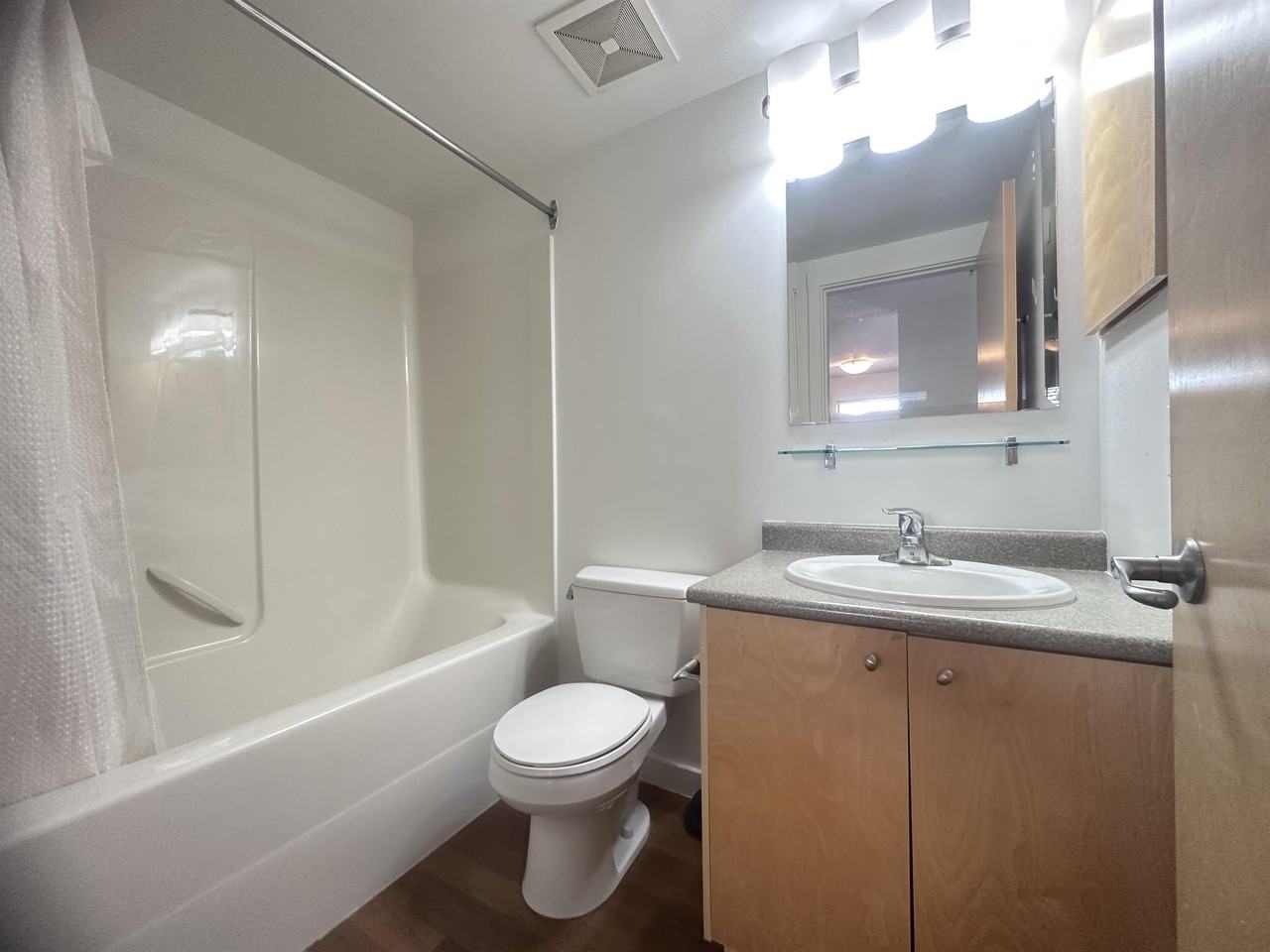 250 Selby Street #301 - Photo 7 of 10