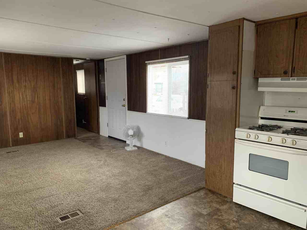 922 N 23rd St - Photo 5 of 10