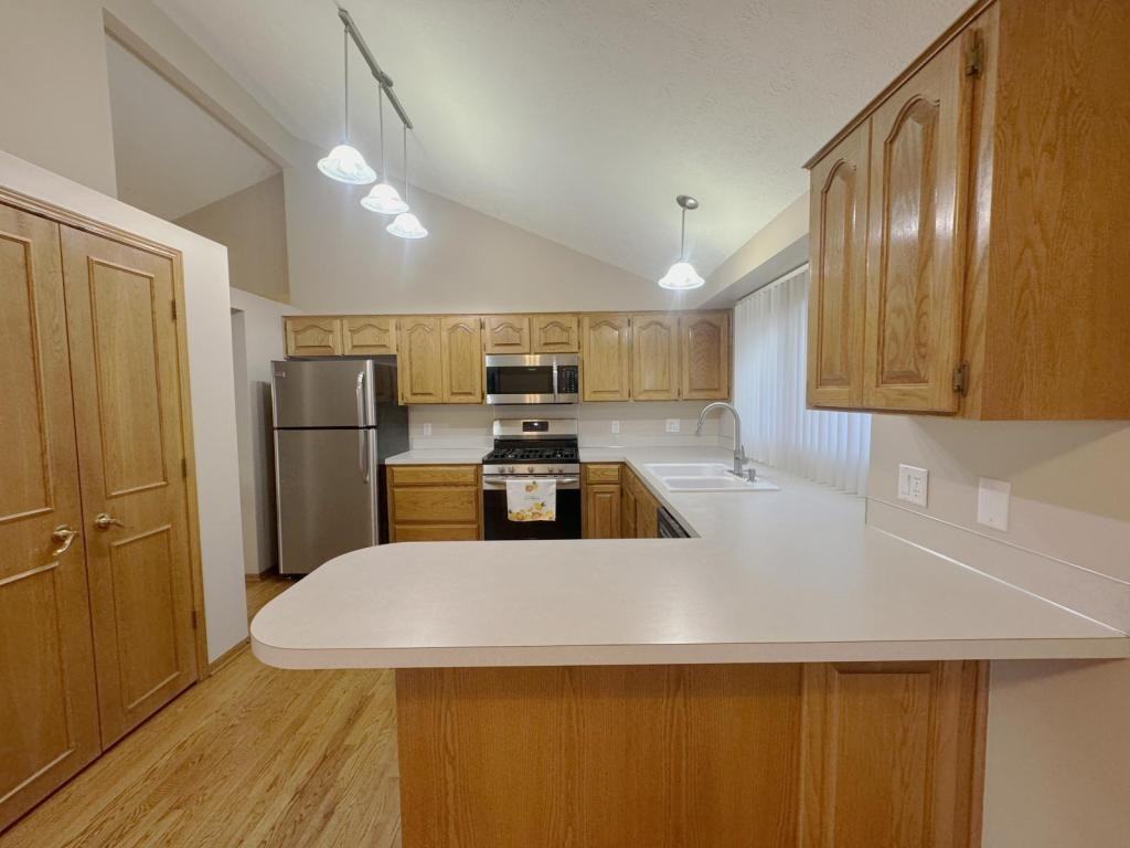 2107 Queen Dr - Photo 6 of 22