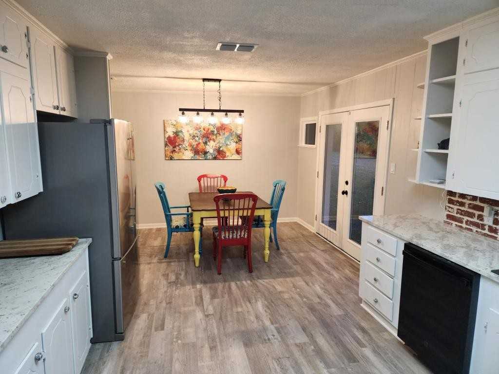 6367 Orange Rd - Photo 4 of 30