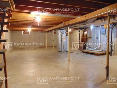 609 Somerset Dr - Photo 2 of 10