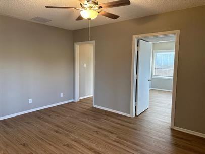 504 E Commonwealth Ave - Photo 3 of 27