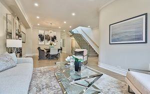 316 Broadway Ave - Photo 3 of 30