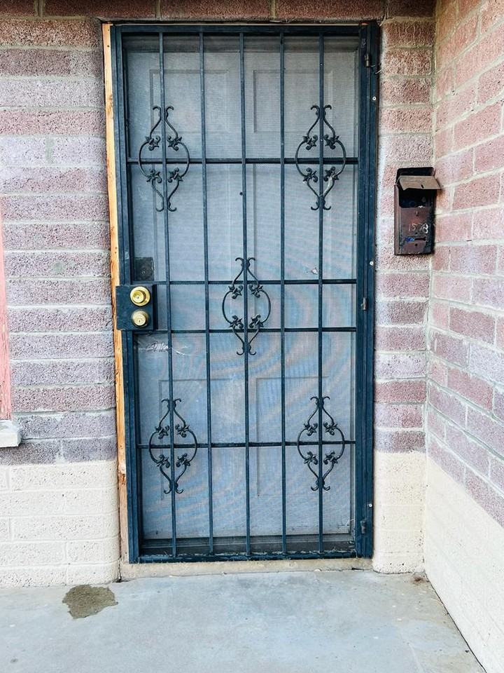 1578 E 21st St - Photo 4 of 14