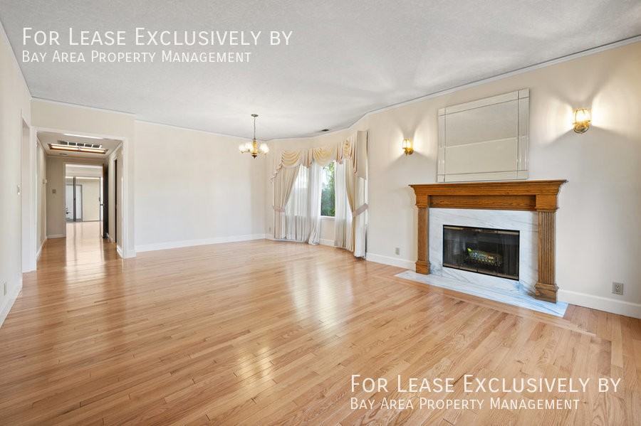 400 Peninsula Ave - Photo 3 of 24