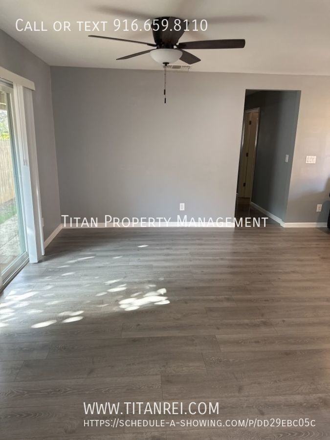 3713 Ripley St - Photo 3 of 13