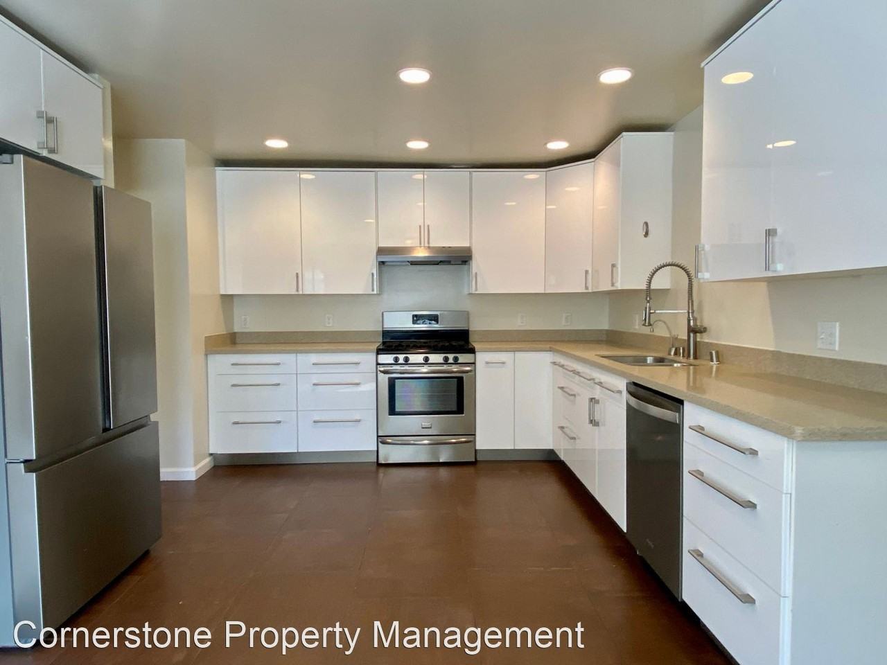 2418 Grandby Dr - Photo 2 of 12