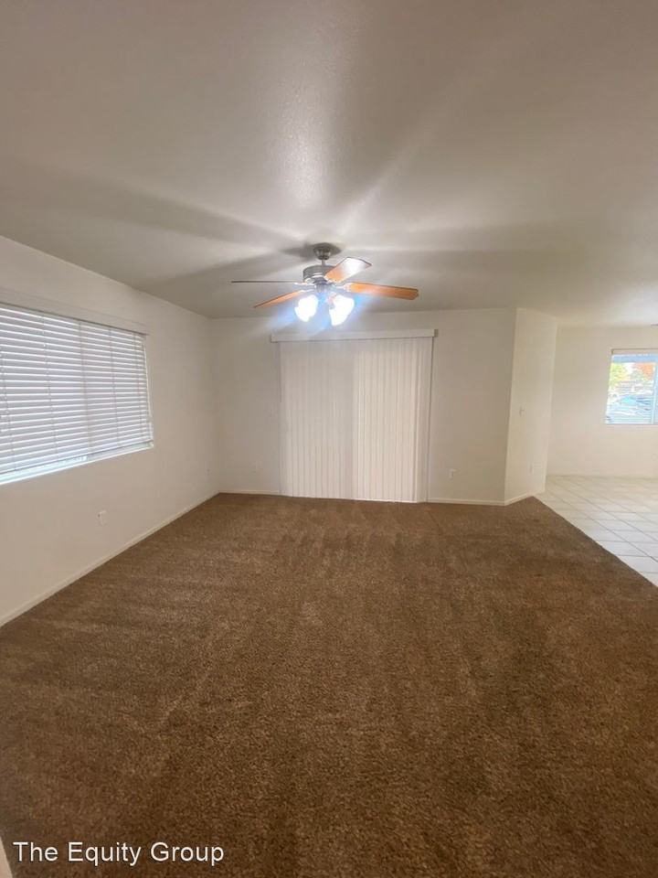 2518-2524 West Lark Avenue - Photo 2 of 12