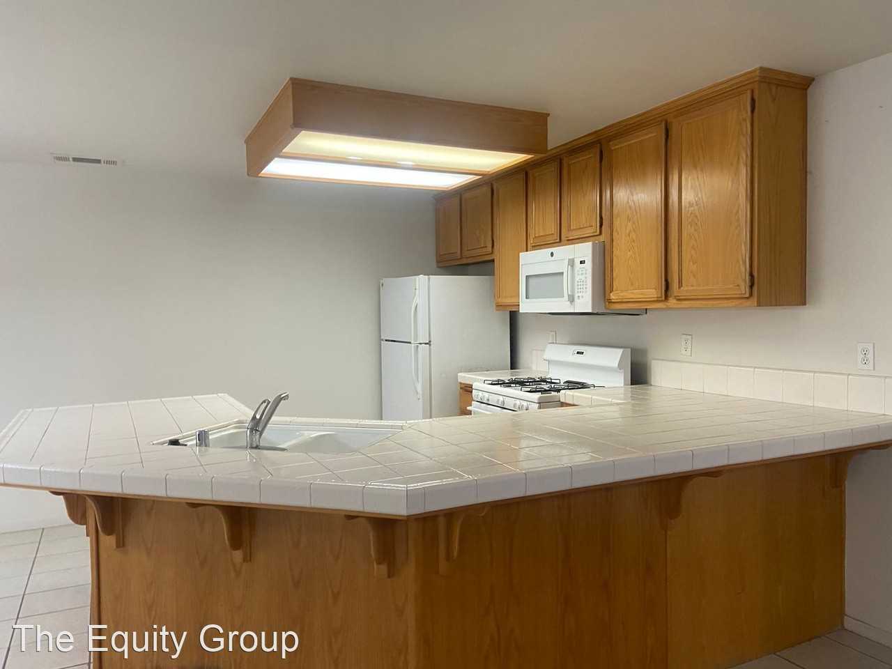 2518-2524 West Lark Avenue - Photo 3 of 12
