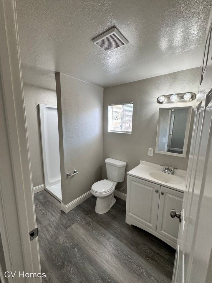 2306 Rivera Dr - Photo 2 of 15