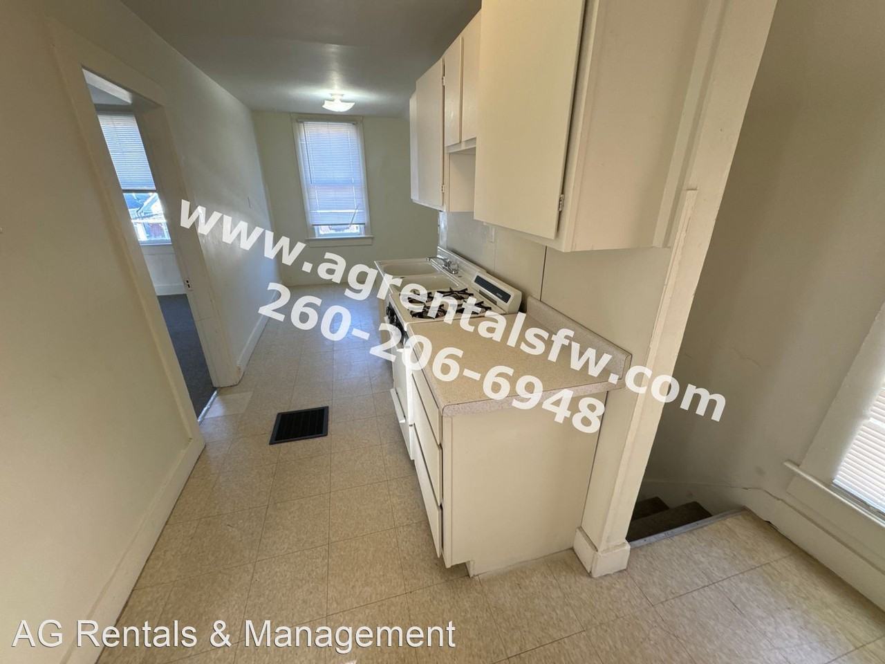 412 Nussbaum Ave - Photo 3 of 10