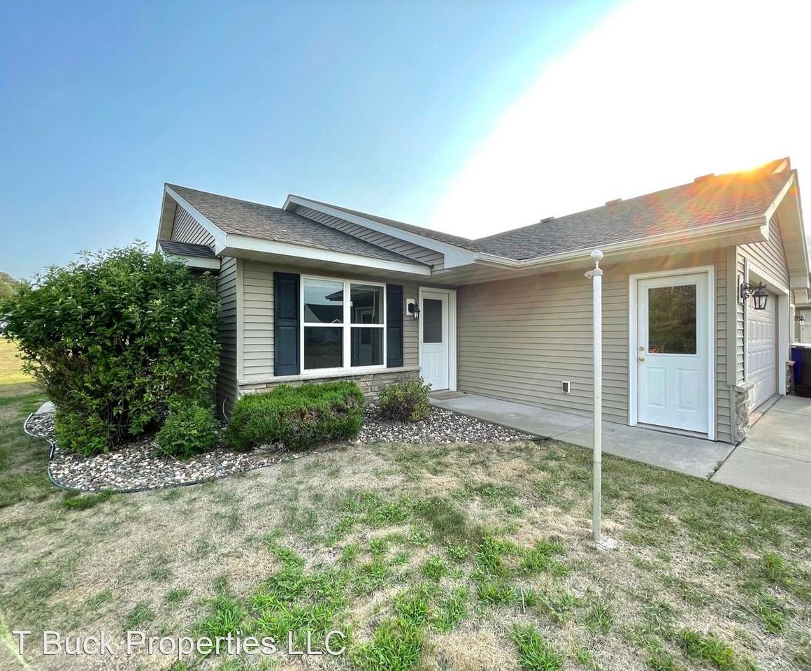 593-647 West 9th Street - Photo 2 of 8