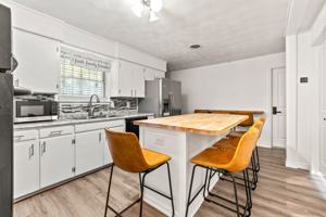 featured image of Serenade Ln