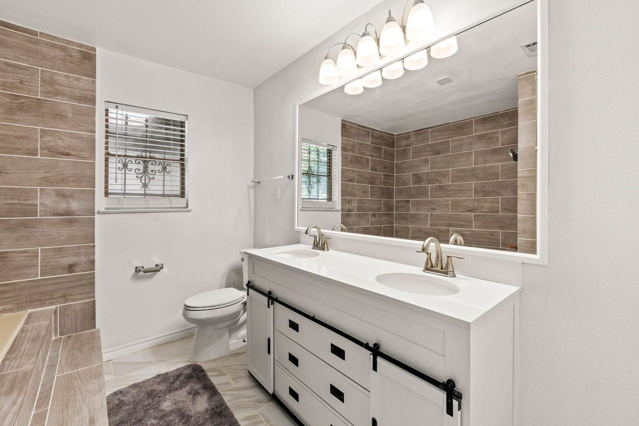 Serenade Ln - Photo 6 of 9