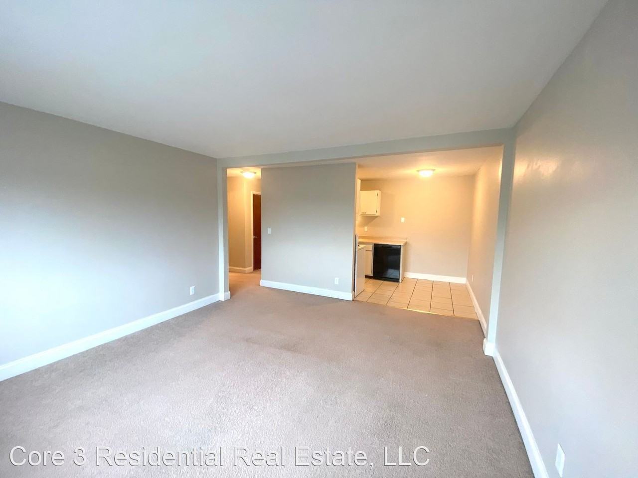 Golfview Apartments - Photo 3 of 6