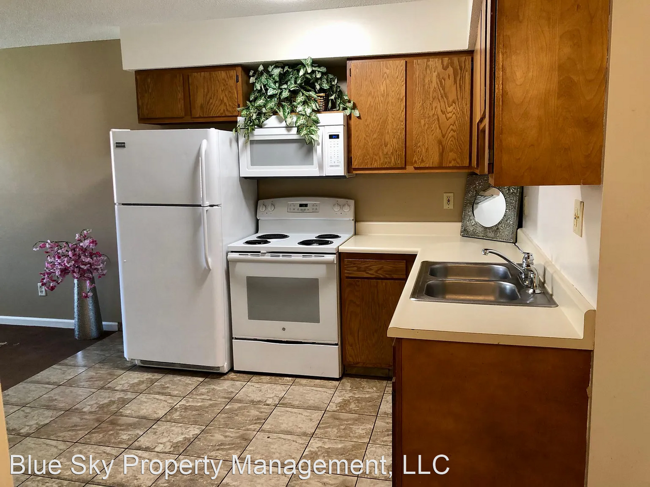 201 S Dill - 211 S Dill - Photo 3 of 12