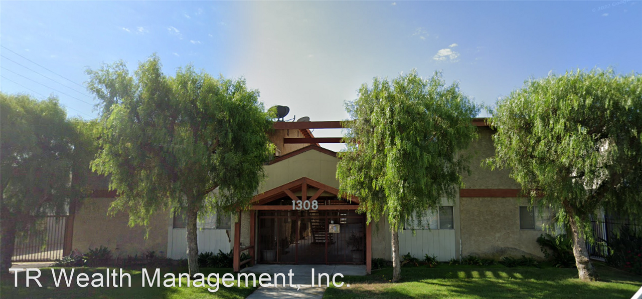 Park Place Apartments - Photo 2 of 10