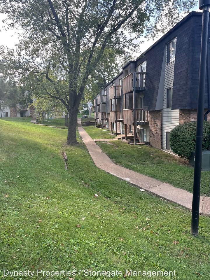 Woodlands - Photo 3 of 11