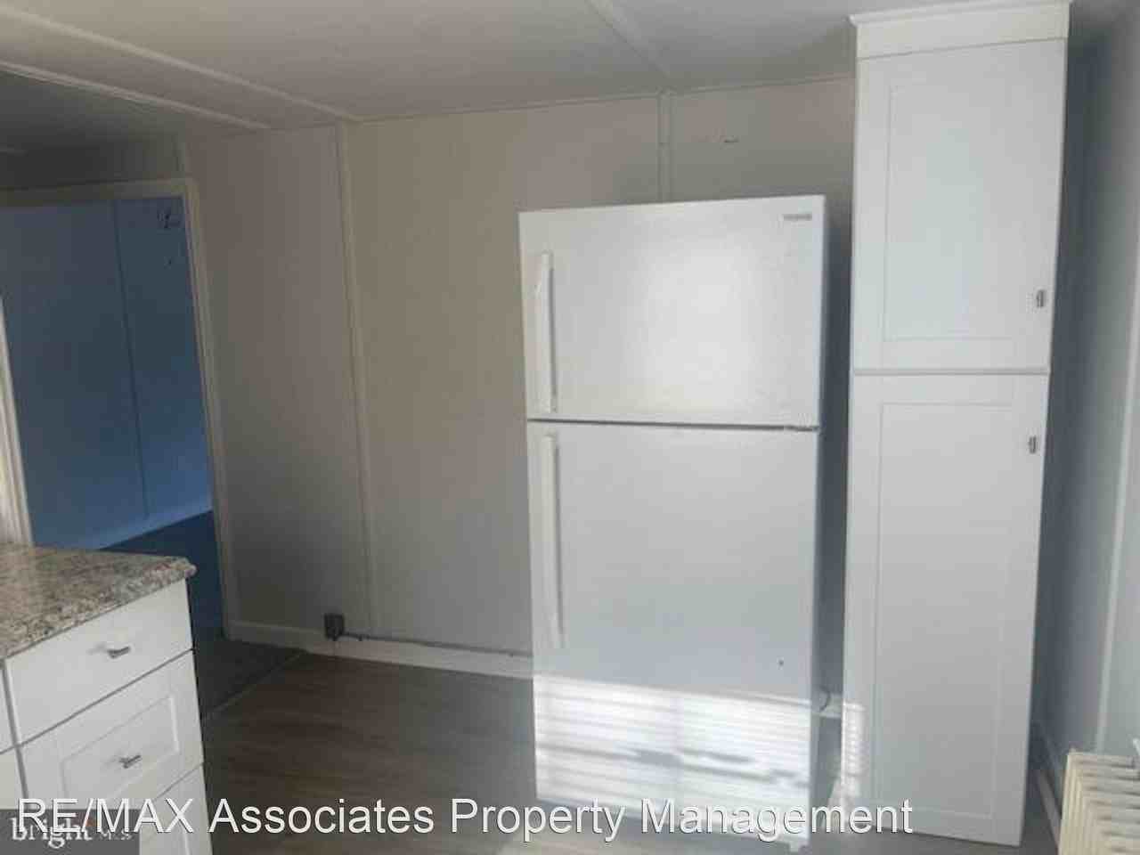 206 Governor Printz Boulevard - Photo 3 of 10