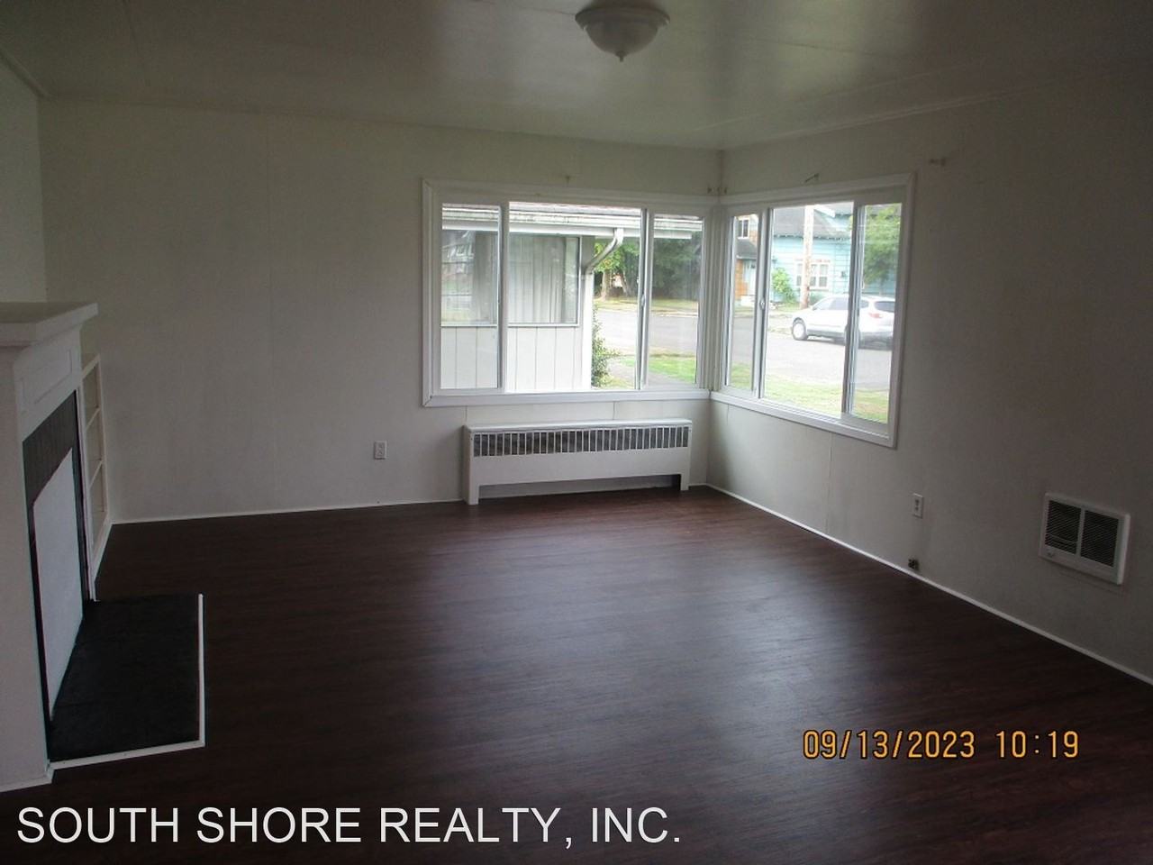 915 W. FIRST ST. - Photo 3 of 12