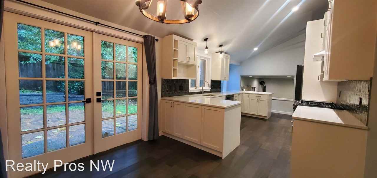 14212 164th Ave Se - Photo 2 of 50