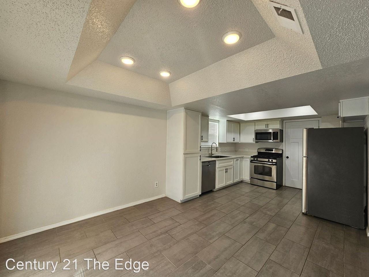 11356 Blue Moon Dr - Photo 3 of 13