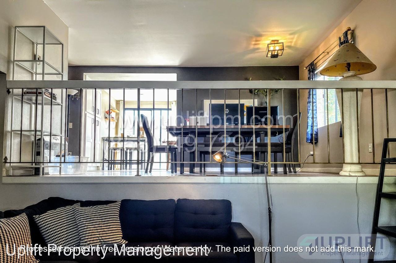 2724 Meadow Lark Dr - Photo 2 of 12