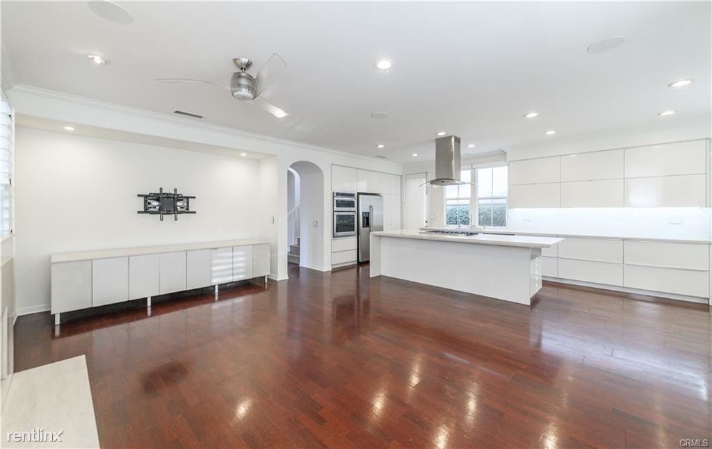 30 Calistoga - Photo 3 of 10