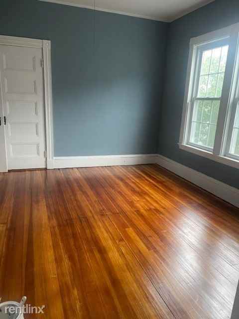 51 Reservoir Rd #3C - Photo 3 of 10