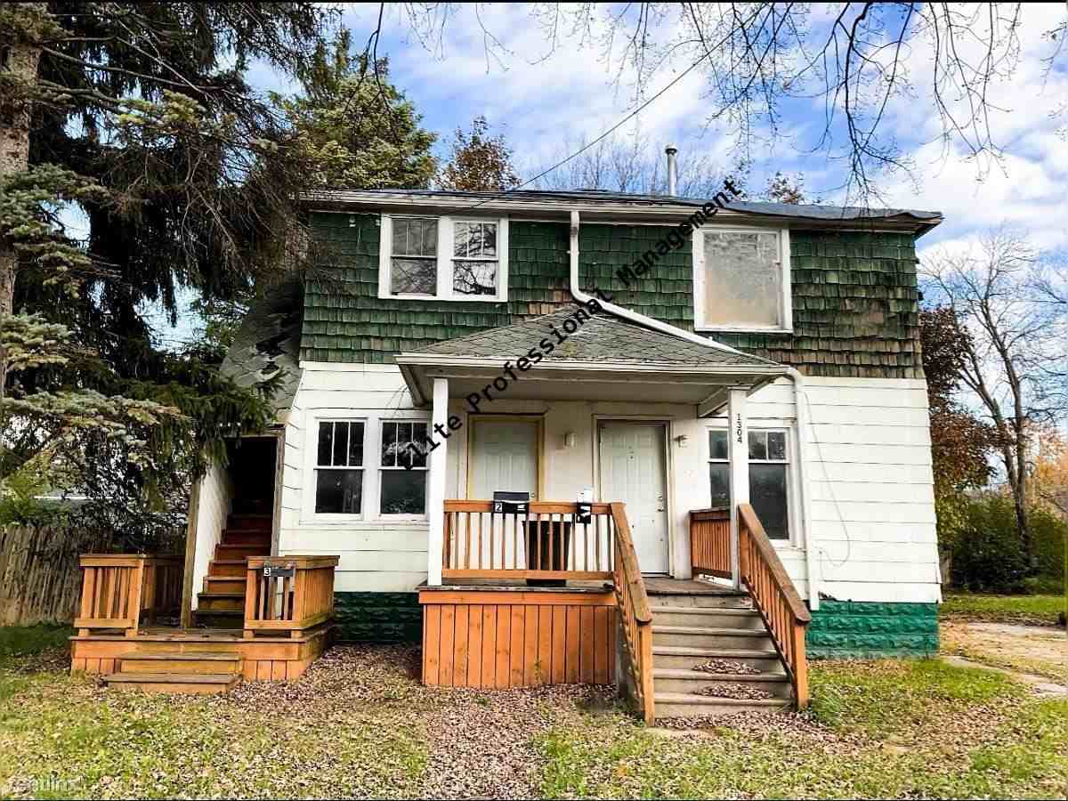 1304 Brockway St Apartments in Saginaw, MI 48602 Zumper